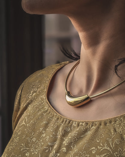 Elegant Moon-Shaped Gold-Tone Necklace