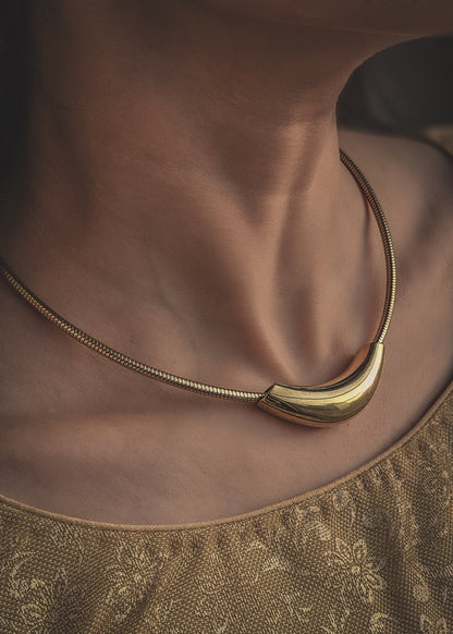 Elegant Moon-Shaped Gold-Tone Necklace